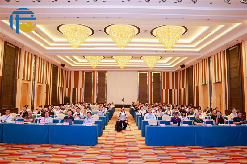 함께 폐기물 제로 도시 구축: Quangong 지분을 통해 업계 정상회담에 녹색 지능형 벽돌 제조 기술 도입